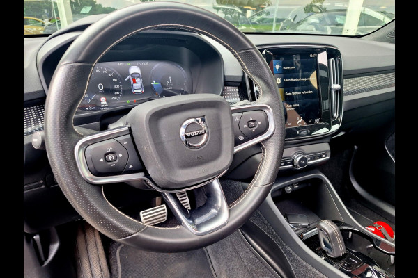 Volvo XC40 1.5 T4 Recharge R-Design | Trekhaak 1800kg | Pano | Leder Alcantara | Two Tone | (occasion)