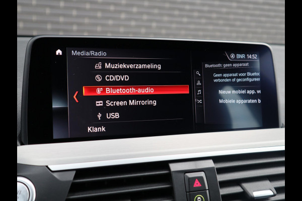 BMW X3 xDrive20i High Executive M Sport Pakket Automaat / Navigatiesysteem Professional / Trekhaak / Achteruitrijcamera / Leder / 20 Inch / Hifi / Shadow Line / Stoelverwarming / LED-koplampen / DAB+