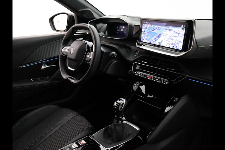 Peugeot 208 1.2 PT 100 PK GT + SPORTSTOELEN | 17 INCH | CAMERA | SFEERVERLICHTING | NAVIGATIE | CARPLAY | DAB