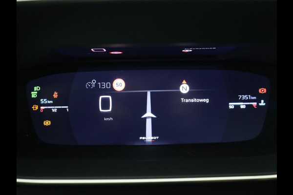 Peugeot 208 1.2 PT 100 PK GT + SPORTSTOELEN | 17 INCH | CAMERA | SFEERVERLICHTING | NAVIGATIE | CARPLAY | DAB