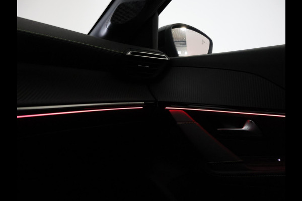 Peugeot 208 1.2 PT 100 PK GT + SPORTSTOELEN | 17 INCH | CAMERA | SFEERVERLICHTING | NAVIGATIE | CARPLAY | DAB