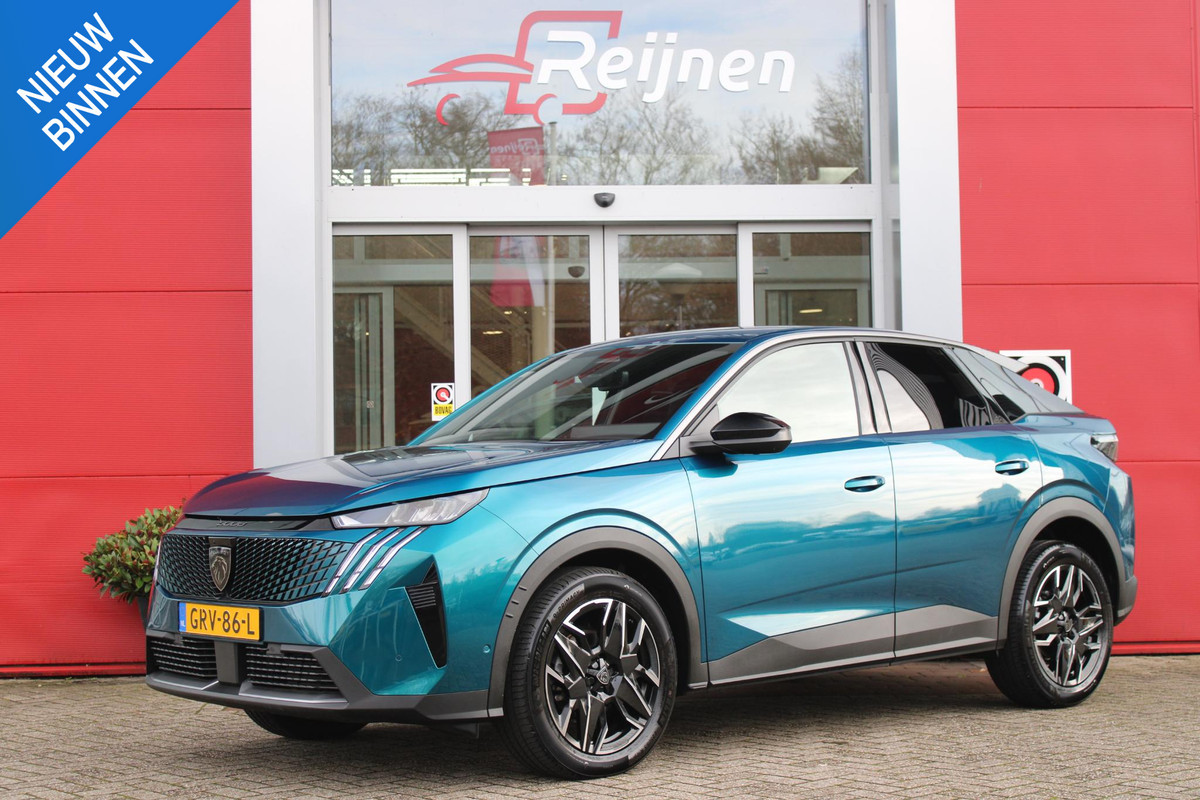 Peugeot 3008 1.2 Hybrid 145PK ALLURE | 360° CAMERA | KEYLESS ENTRY/START | STUUR VERWARMING | ALARM | DODEHOEK DETECTIE | 19" LICHTMETALEN VELGEN | NAVIGATIE | DRAADLOZE APPLE CARPLAY/ANDROID AUTO | ADAPTIVE CRUISE CONTROL | CLIAMTE CONTROL | PARKEERSENSOREN VOOR EN ACHTER |