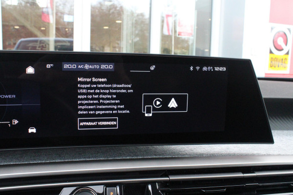 Peugeot 3008 1.2 Hybrid 145PK ALLURE | 360° CAMERA | KEYLESS ENTRY/START | STUUR VERWARMING | ALARM | DODEHOEK DETECTIE | 19" LICHTMETALEN VELGEN | NAVIGATIE | DRAADLOZE APPLE CARPLAY/ANDROID AUTO | ADAPTIVE CRUISE CONTROL | CLIAMTE CONTROL | PARKEERSENSOREN VOOR EN ACHTER |