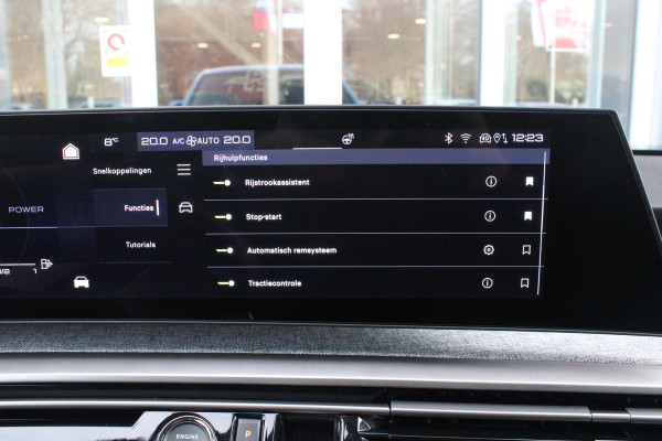 Peugeot 3008 1.2 Hybrid 145PK ALLURE | 360° CAMERA | KEYLESS ENTRY/START | STUUR VERWARMING | ALARM | DODEHOEK DETECTIE | 19" LICHTMETALEN VELGEN | NAVIGATIE | DRAADLOZE APPLE CARPLAY/ANDROID AUTO | ADAPTIVE CRUISE CONTROL | CLIAMTE CONTROL | PARKEERSENSOREN VOOR EN ACHTER |