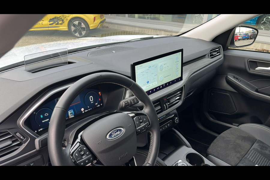 Ford Kuga 2.5 FHEV Active X | 190pk | Driver Assistance Pack | Technology Pack | Winterpack | Panoramadak | All Weather Banden | Geen stekker nodig