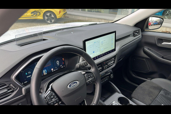 Ford Kuga 2.5 FHEV Active X | 190pk | Driver Assistance Pack | Technology Pack | Winterpack | Panoramadak | All Weather Banden | Geen stekker nodig