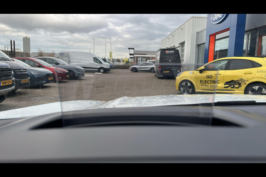 Ford Kuga 2.5 FHEV Active X | 190pk | Driver Assistance Pack | Technology Pack | Winterpack | Panoramadak | All Weather Banden | Geen stekker nodig