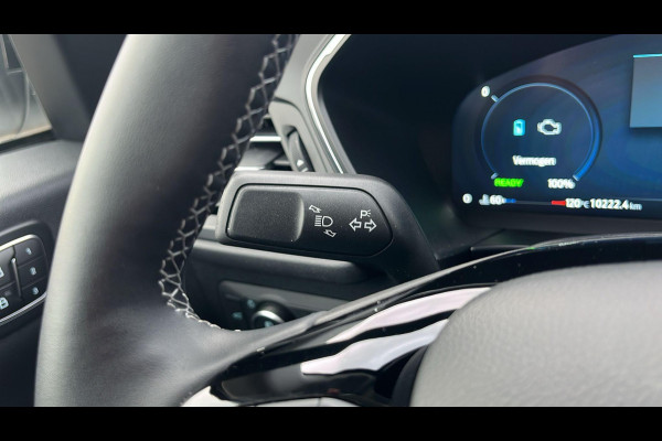 Ford Kuga 2.5 FHEV Active X | 190pk | Driver Assistance Pack | Technology Pack | Winterpack | Panoramadak | All Weather Banden | Geen stekker nodig