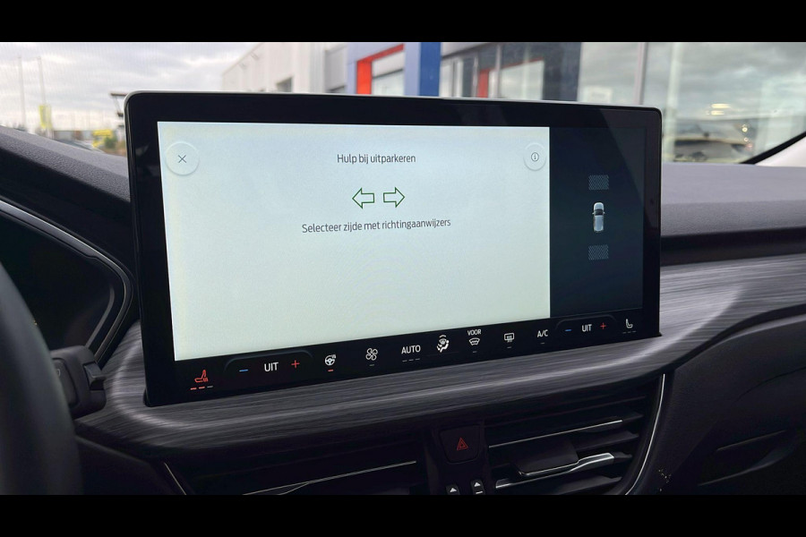 Ford Kuga 2.5 FHEV Active X | 190pk | Driver Assistance Pack | Technology Pack | Winterpack | Panoramadak | All Weather Banden | Geen stekker nodig