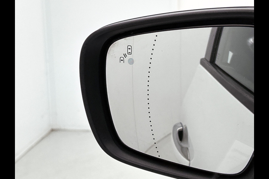 Renault Scénic 1.3 TCe 140PK EDC Bose | ADAPTIVE CRUISE | DEALER ONDERHOUDEN | CAMERA | ELEKTR. STOELEN | HEAD-UP | TREKHAAK WEGKLAPB