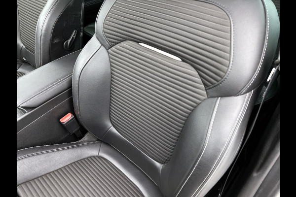 Renault Scénic 1.3 TCe 140PK EDC Bose | ADAPTIVE CRUISE | DEALER ONDERHOUDEN | CAMERA | ELEKTR. STOELEN | HEAD-UP | TREKHAAK WEGKLAPB
