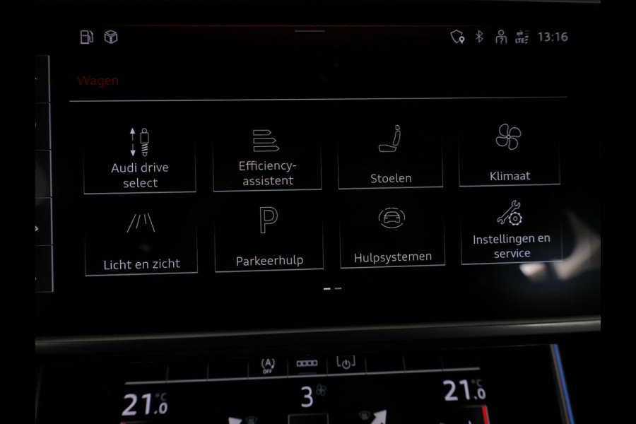 Audi A6 Avant 40 TFSI S edition 204pk | Panoramadak |Verwarmbare voorstoelen | 19'Lichtmetalen velgen |  Parkeercamera |