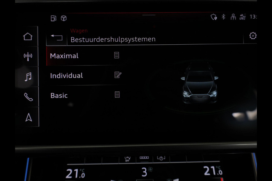 Audi A6 Avant 40 TFSI S edition 204pk | Panoramadak |Verwarmbare voorstoelen | 19'Lichtmetalen velgen |  Parkeercamera |