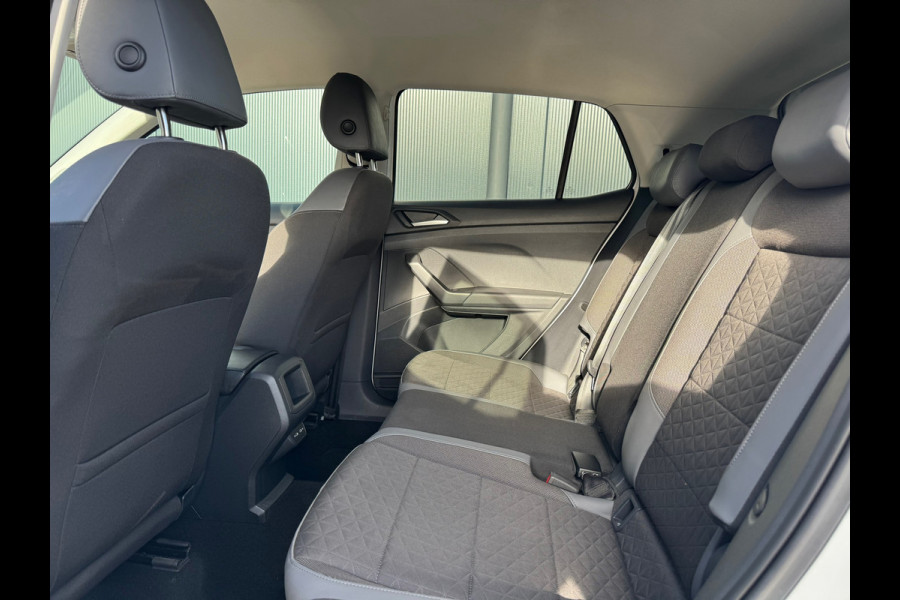 Volkswagen T-Cross 1.0 TSI Style * Carplay * Side Assist * Led * Adaptieve Cruise Control *