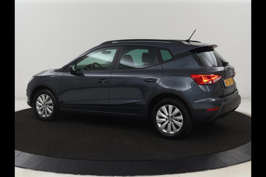 Seat Arona 1.0 TSI Style | Carplay | Navigatie | Parkeerhulp | Climate control | Cruise control | Bluetooth