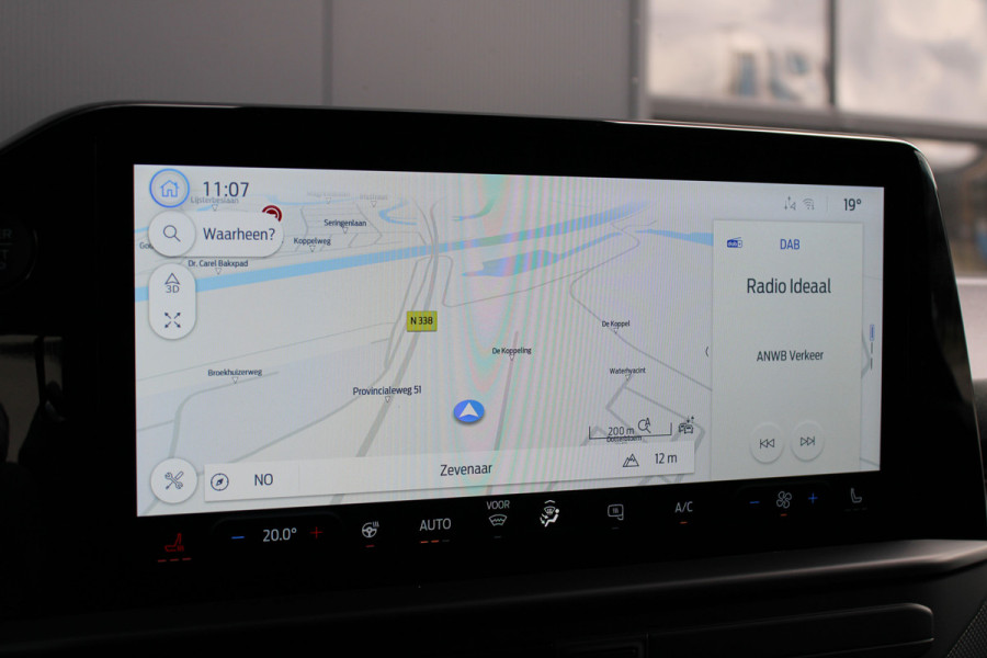 Ford Transit Custom 320 2.0 TDCI L2H1 Limited 150pk - Adaptive Cruise - Verwarmd stuur - Blind spot - Navigatie - Camera - Draadloos laden - Rijklaa