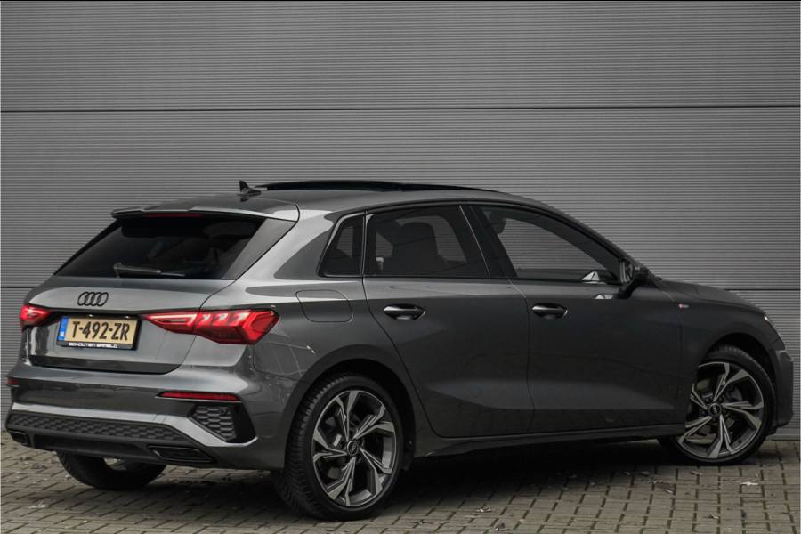 Audi A3 Sportback 30 TFSI S Edition Pano ACC Zwart Optiek Trekhaak