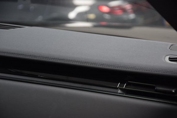 Land Rover Range Rover 3.0 P440e SE PHEV Navi|Panoramadak|BTW|Leder|Dealer onderhouden