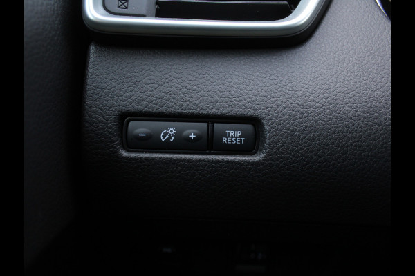 Nissan QASHQAI 1.3 DIG-T Design Edition 360CAMERA | PANODAK | CARPLAY | LED | STOELVERW | TREKHAAK | LMV18 | NAVI | CRUISE | CLIMATE