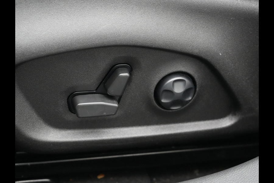 Jeep Compass 4xe 240 Electric S Plug In Hybrid 240pk PHEV | Adaptive Cruise | Camera | Lederen Sportstoelen Verwarmd | Apple Carplay | Stuur Verwarmd | Virtual | Keyless | Navigatie | DAB |