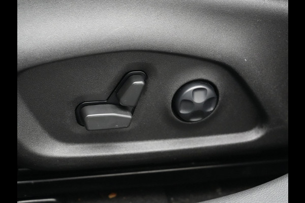 Jeep Compass 4xe 240 Electric S Plug In Hybrid 240pk PHEV | Adaptive Cruise | Camera | Lederen Sportstoelen Verwarmd | Apple Carplay | Stuur Verwarmd | Virtual | Keyless | Navigatie | DAB |