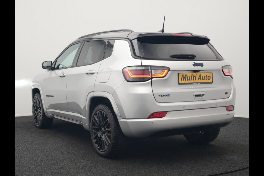 Jeep Compass 4xe 240 Electric S Plug In Hybrid 240pk PHEV | Adaptive Cruise | Camera | Lederen Sportstoelen Verwarmd | Apple Carplay | Stuur Verwarmd | Virtual | Keyless | Navigatie | DAB |