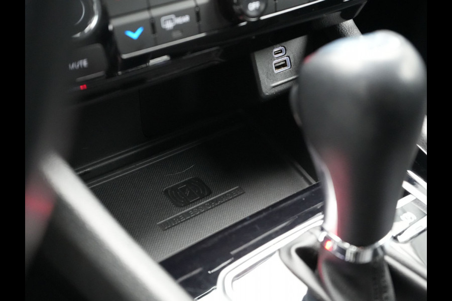 Jeep Compass 4xe 240 Electric S Plug In Hybrid 240pk PHEV | Adaptive Cruise | Camera | Lederen Sportstoelen Verwarmd | Apple Carplay | Stuur Verwarmd | Virtual | Keyless | Navigatie | DAB |