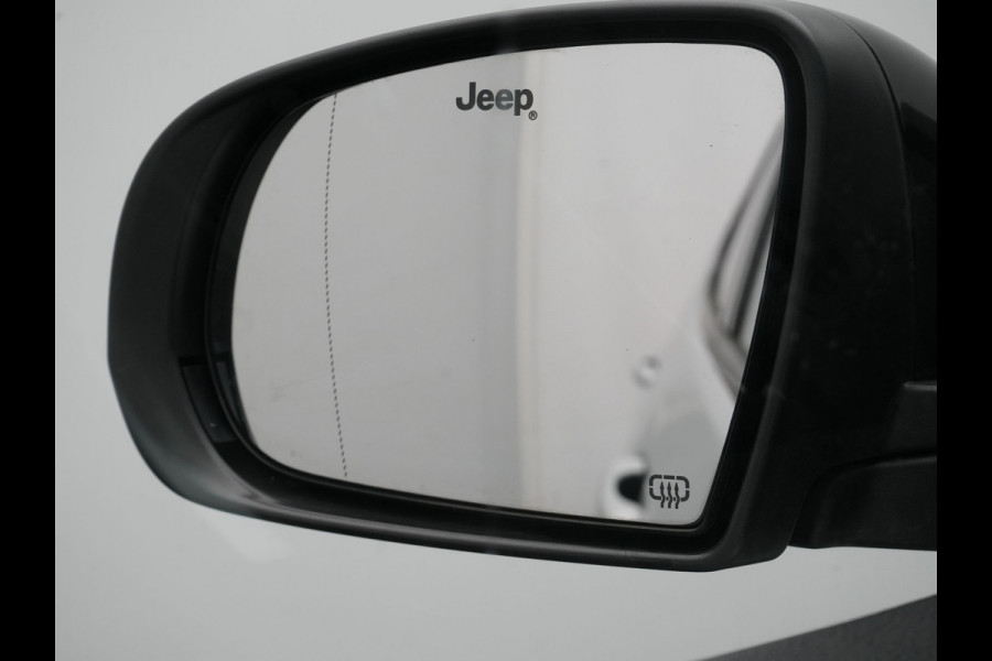 Jeep Compass 4xe 240 Electric S Plug In Hybrid 240pk PHEV | Adaptive Cruise | Camera | Lederen Sportstoelen Verwarmd | Apple Carplay | Stuur Verwarmd | Virtual | Keyless | Navigatie | DAB |