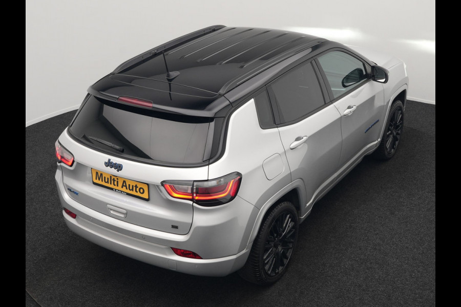 Jeep Compass 4xe 240 Electric S Plug In Hybrid 240pk PHEV | Adaptive Cruise | Camera | Lederen Sportstoelen Verwarmd | Apple Carplay | Stuur Verwarmd | Virtual | Keyless | Navigatie | DAB |