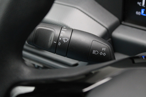 Ford Transit Custom 320 2.0 TDCI L1H1 Trend 170pk - Camera - Stoelverwarming - Carplay/Android - LED - Cruise - Rijklaar