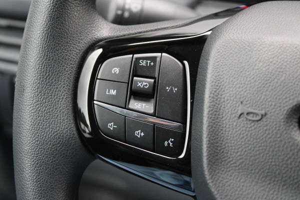 Ford Transit Custom 320 2.0 TDCI L1H1 Trend 170pk - Camera - Stoelverwarming - Carplay/Android - LED - Cruise - Rijklaar