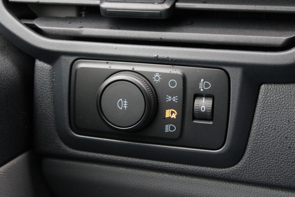 Ford Transit Custom 320 2.0 TDCI L1H1 Trend 170pk - Camera - Stoelverwarming - Carplay/Android - LED - Cruise - Rijklaar