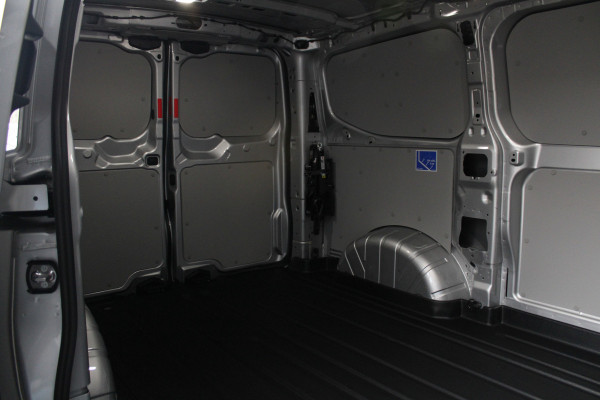 Ford Transit Custom 320 2.0 TDCI L1H1 Trend 170pk - Camera - Stoelverwarming - Carplay/Android - LED - Cruise - Rijklaar