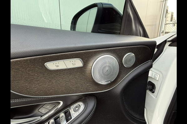 Mercedes-Benz C-Klasse Cabrio 180 Premium Plus Pack / Burmester / AMG Line / Carplay / Camera