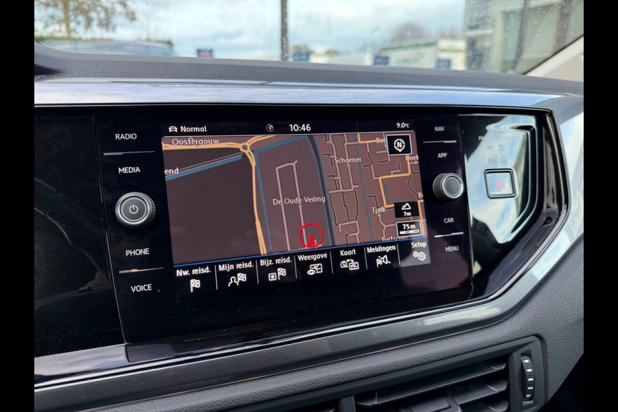 Volkswagen Polo 1.0 TSI 116PK Highline Business R - Automaat - Virt.Cockpit - Navi - Parkeerhulp - Org.NL