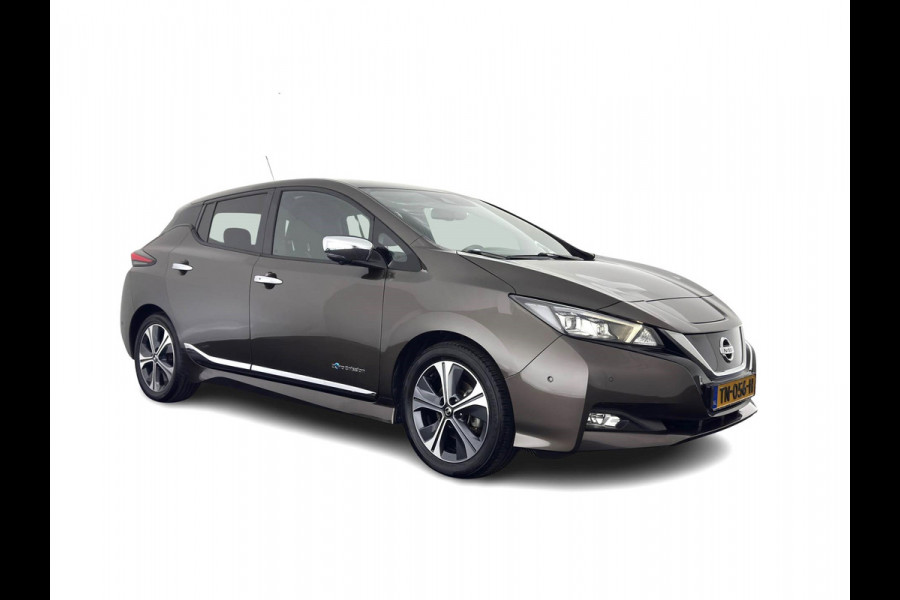 Nissan Leaf Tekna 40 kWh { SOH-92% } (INCL-BTW ) *LUXURY-LEATHER | FULL-LED | KEYLESS | NAVI-FULLMAP | BLIND-SPOT | DAB+ | HEATED-COMFORTSEATS | DIGI-COCKPIT | PRIVACY-GLASS | TOPVIEW-CAMERA | 17"ALU*