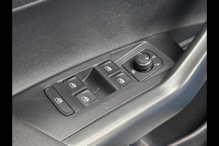 Volkswagen Polo 1.0 TSI Comfortline Business Camera/ACC/Carplay