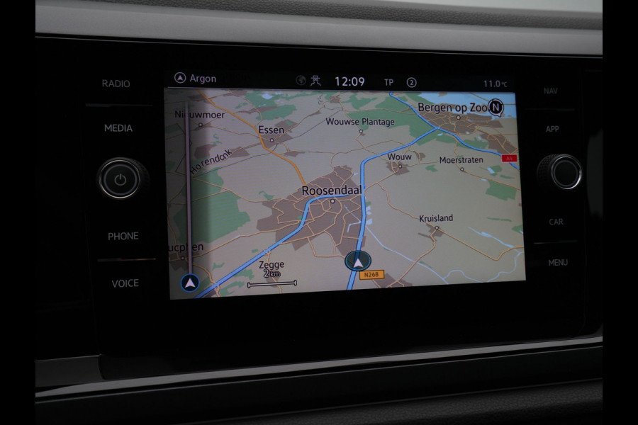 Volkswagen Polo 1.0 TSI 110pk DSG R-Line Business Navigatie Camera Stoelverwarming Acc 287