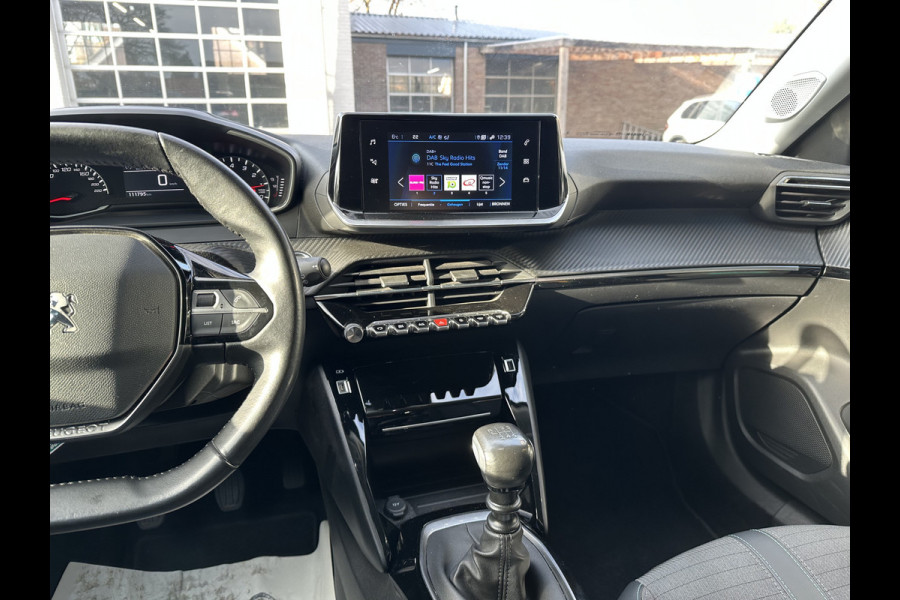 Peugeot 2008 1.2 PureTech Allure Pack CLIMA / CRUISE / NAVI / CARPLAY & ANDROID AUTO