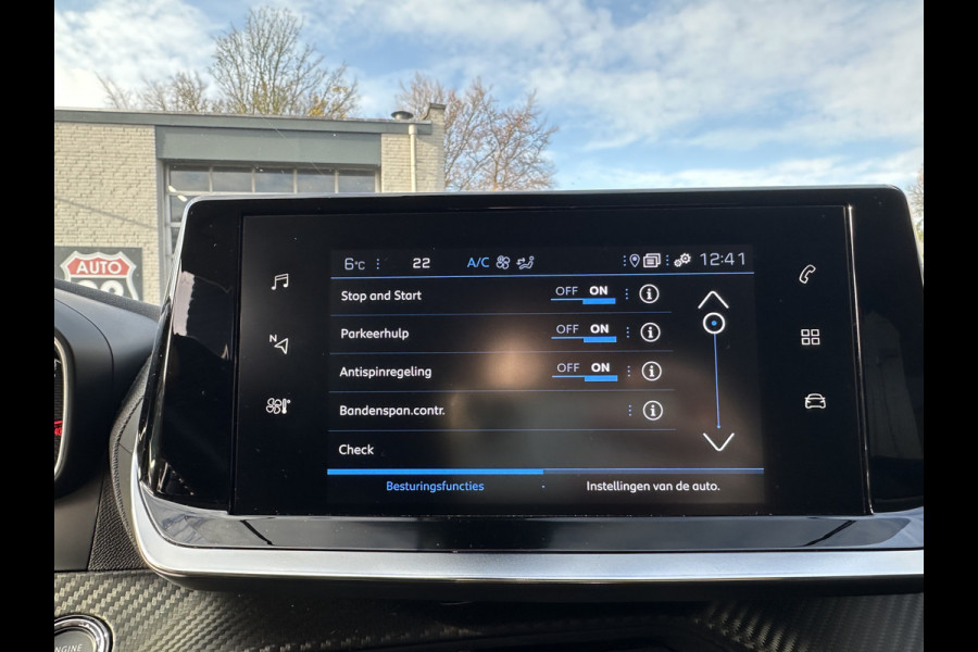 Peugeot 2008 1.2 PureTech Allure Pack CLIMA / CRUISE / NAVI / CARPLAY & ANDROID AUTO