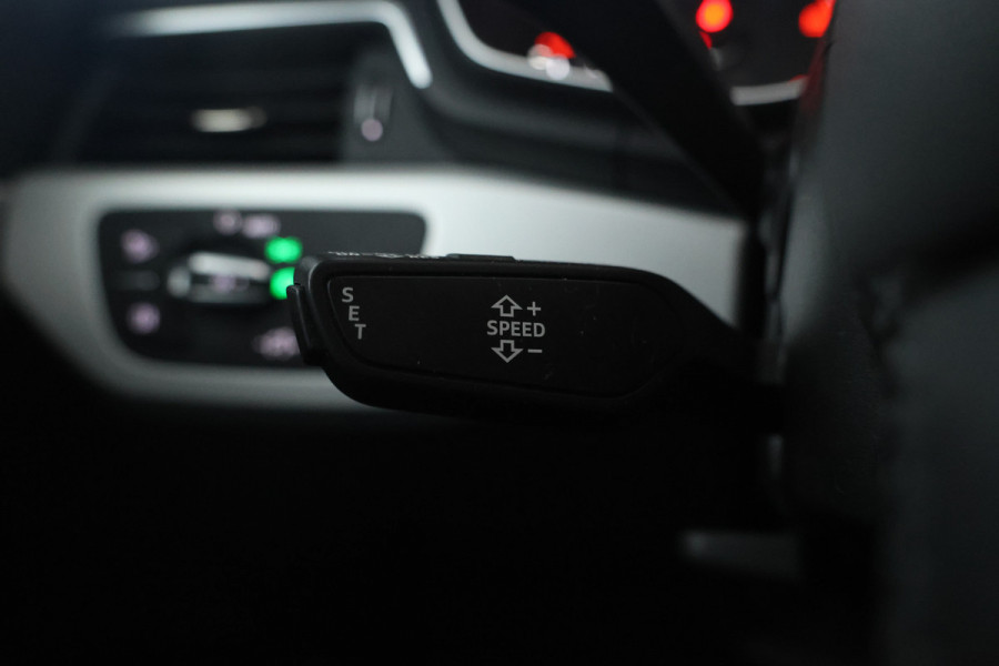 Audi A4 Avant 35 TDI Design Pro Line Plus Automaat, Navigatie, CLimate,