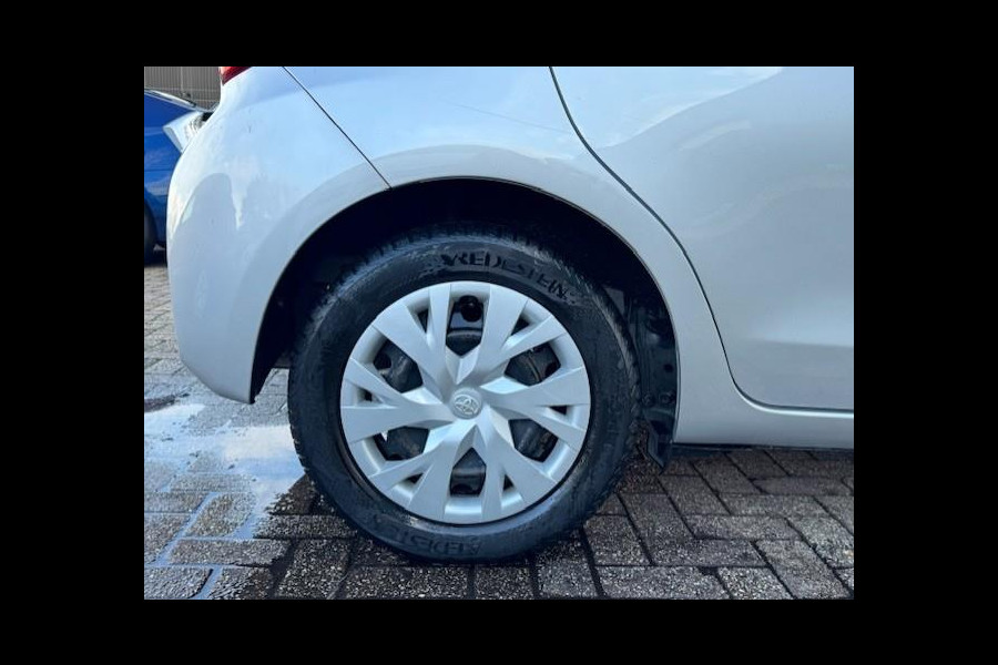 Toyota Yaris 1.5 VVT-i Aspiration - Dealer onderhouden -Navi