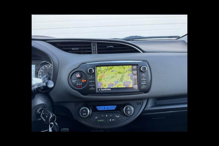 Toyota Yaris 1.5 VVT-i Aspiration - Dealer onderhouden -Navi