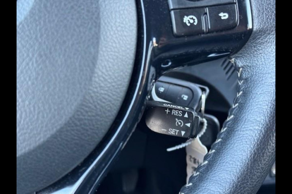 Toyota Yaris 1.5 VVT-i Aspiration - Dealer onderhouden -Navi