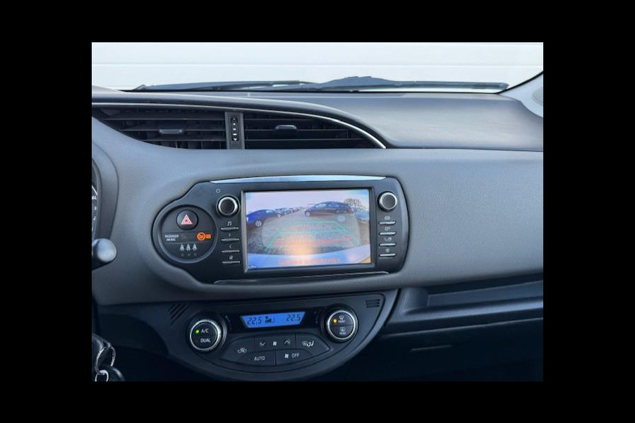 Toyota Yaris 1.5 VVT-i Aspiration - Dealer onderhouden -Navi