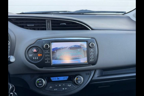 Toyota Yaris 1.5 VVT-i Aspiration - Dealer onderhouden -Navi