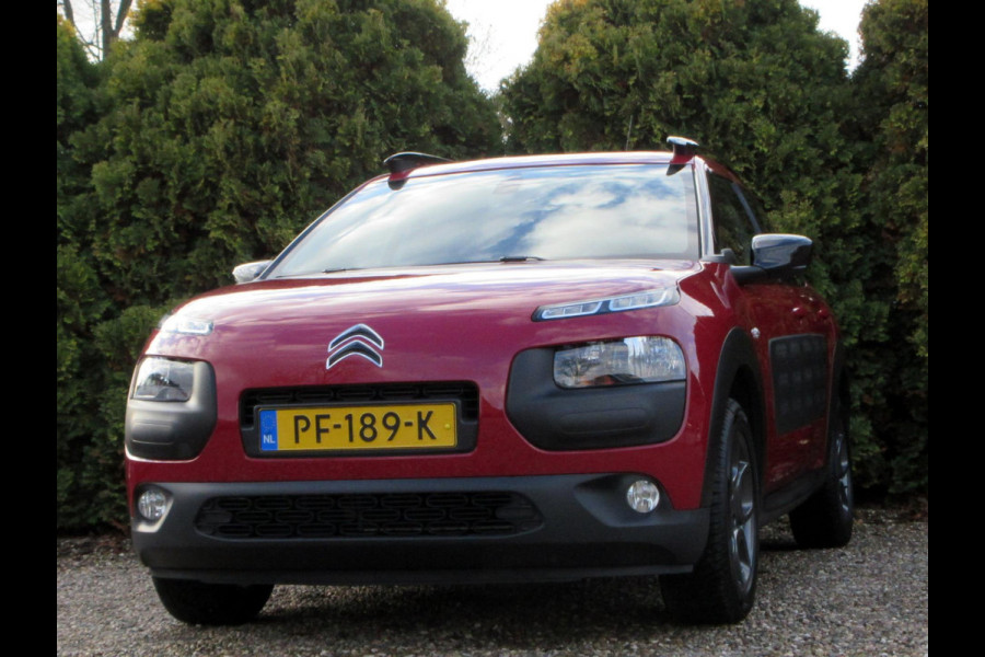 Citroën C4 Cactus 1.2 PureTech Shine *Navigatie*Trekhaak*