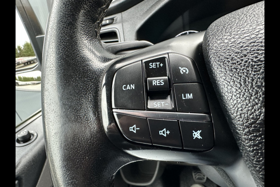 Ford Transit Custom 2.0 TDCI / L2H1 / 1e EIG. / ZEER NETJES / 2.800 KG TREKKEN / CRUISE / TREKHAAK / AIRCO / STOELVERW.