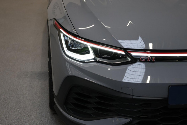 Volkswagen Golf 2.0 TSI GTI Clubsport 301+PK LED+IQ/PANO/HALF LEER+ALCANTARA+S.VERWARMING/19"/CAM/LINE/ACC/ECC/12 MND GARANTIE!