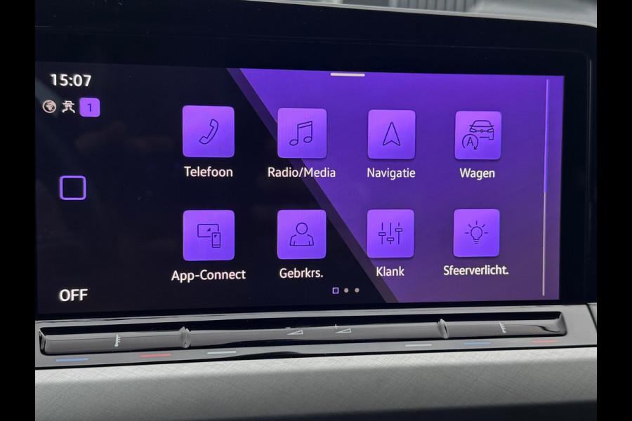 Volkswagen Golf 1.0 TSI Life SFEER/VIRTUAL/NAVI